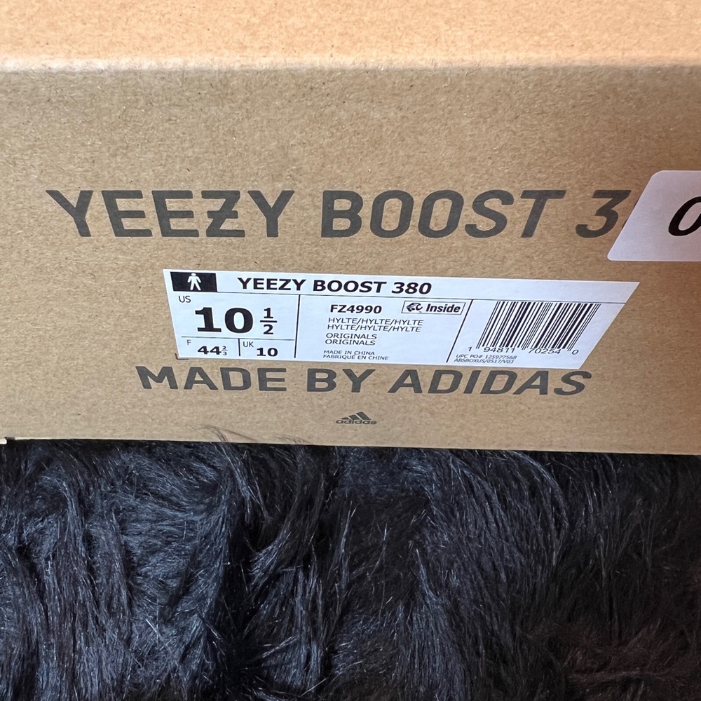 🔥 YEEZY 380 Hylite | NEW | Size 10.5M - Picture 7 of 7